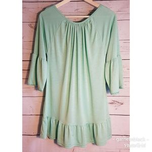 WinWin Crochet Neckline  bells sleeves Tunic